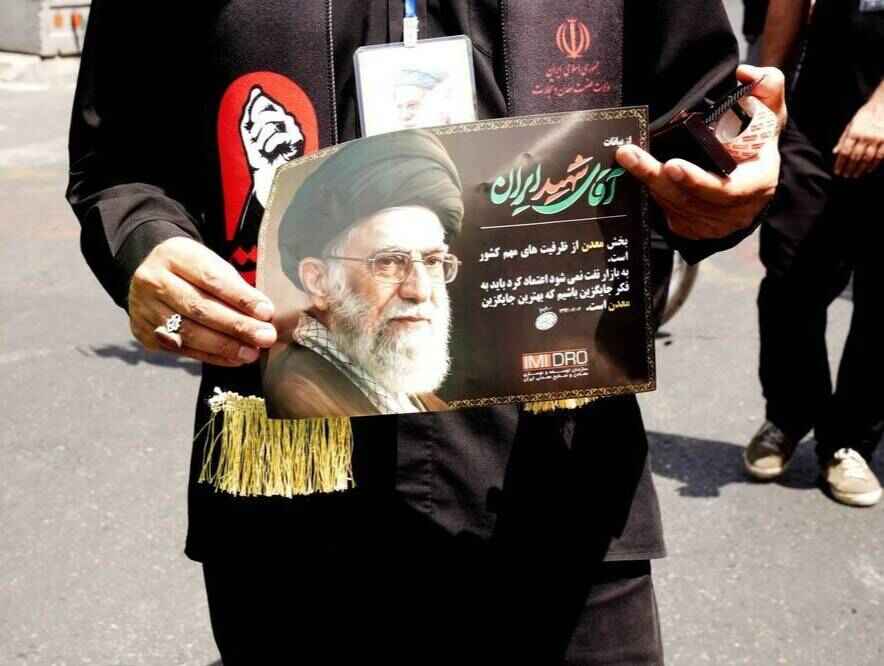 معدن در اندیشه رهبر شهید؛ از ظرفیت و مزیت&zwnj;های معدن تا جایگزین نفت