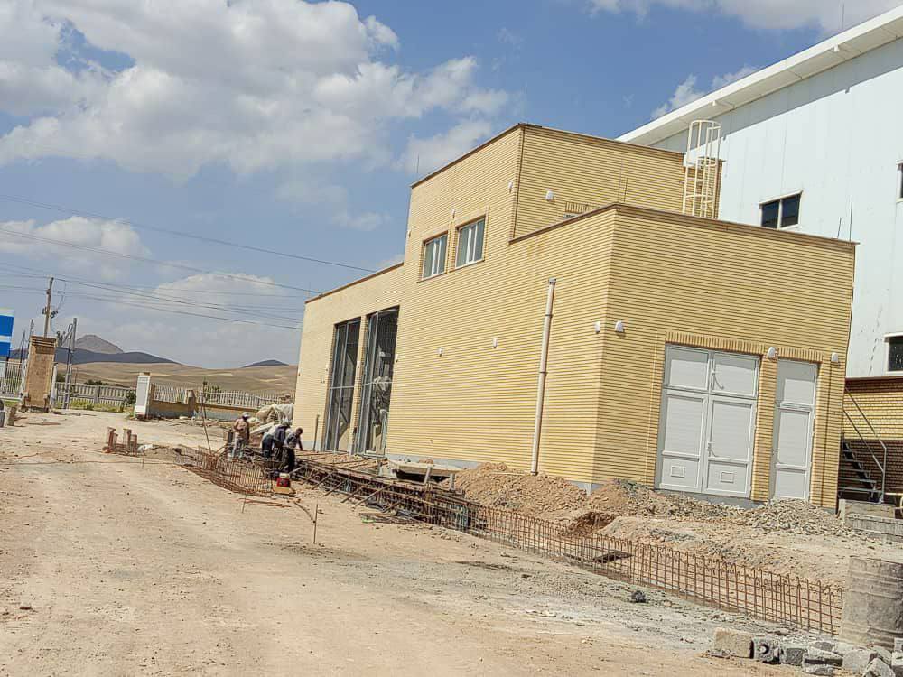 پیشرفت 75 درصدی طرح تولید کاغذ از سنگ الیگودرز