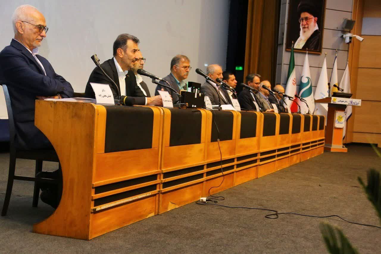 At the panel titled “The Role of the Fourth and Fifth Industrial Revolutions and Artificial Intelligence (AI) in Green Steel Production