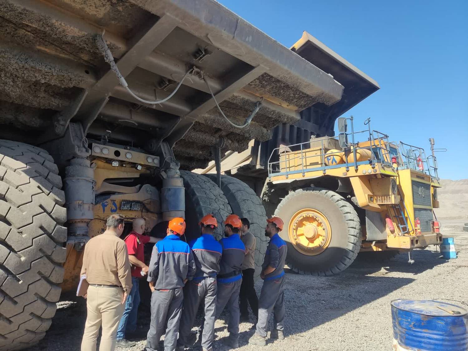 جهش ایمیدرو برای توانمندسازی نیروی انسانی و اشتغال&zwnj;زایی در بخش معدن وصنایع معدنی