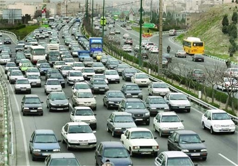 «آگهـی فـراخـوان مناقصـه عمومـی یک مرحلـه ای با ارزیابـی کیفـی» به منظور «ارائه خدمات نقلیه جهت انجام مأموریتها، سفرهای درون شهری و برون شهری و امور مربوط به نامه رسانی کارکنان»