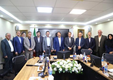آئین معارفه دکتر سمیعی نژاد به عنوان معاون وزیر و رئیس هیات عامل ایمیدرو با حضور اتابک وزیر صمت 1404.07.14